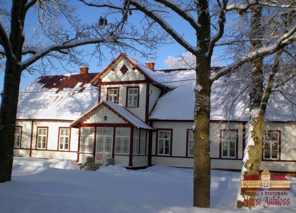 Kursi Hunting Manor Hotel Puurmani Kültér fotó