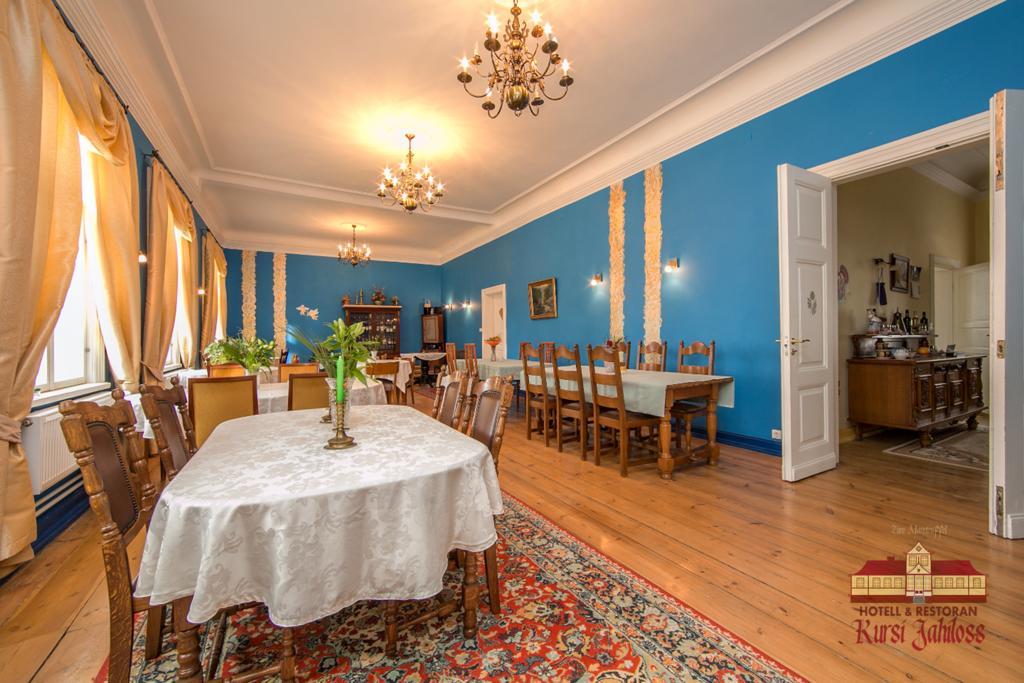 Kursi Hunting Manor Hotel Puurmani Kültér fotó