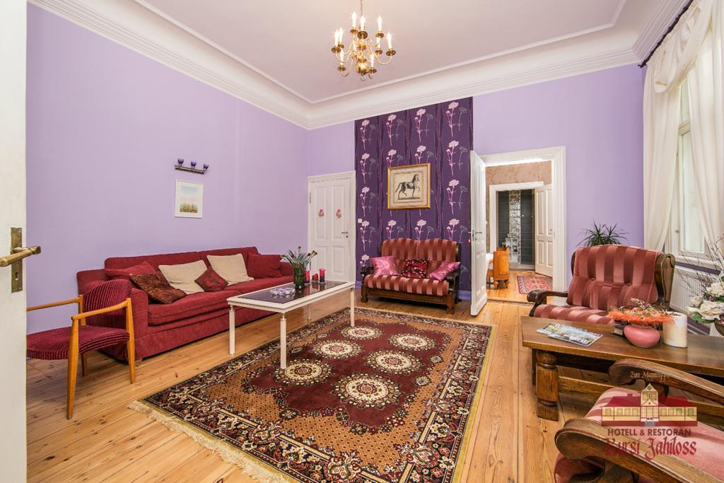 Kursi Hunting Manor Hotel Puurmani Szoba fotó