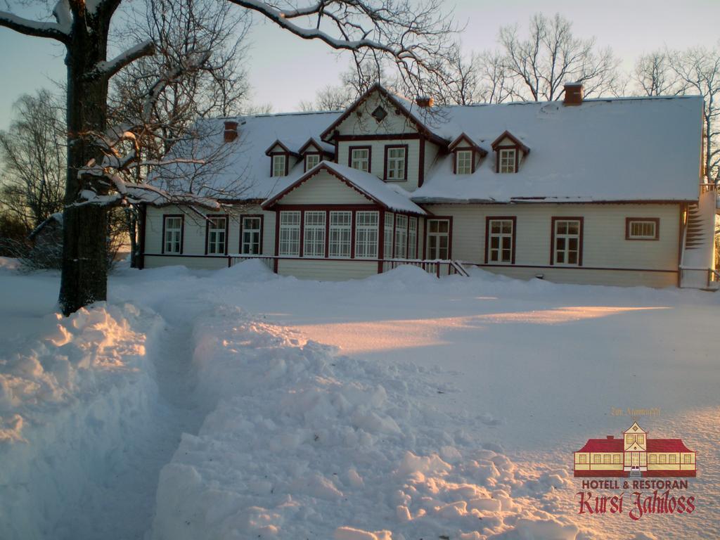 Kursi Hunting Manor Hotel Puurmani Kültér fotó